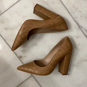 Steve Madden Prance C. brown heels